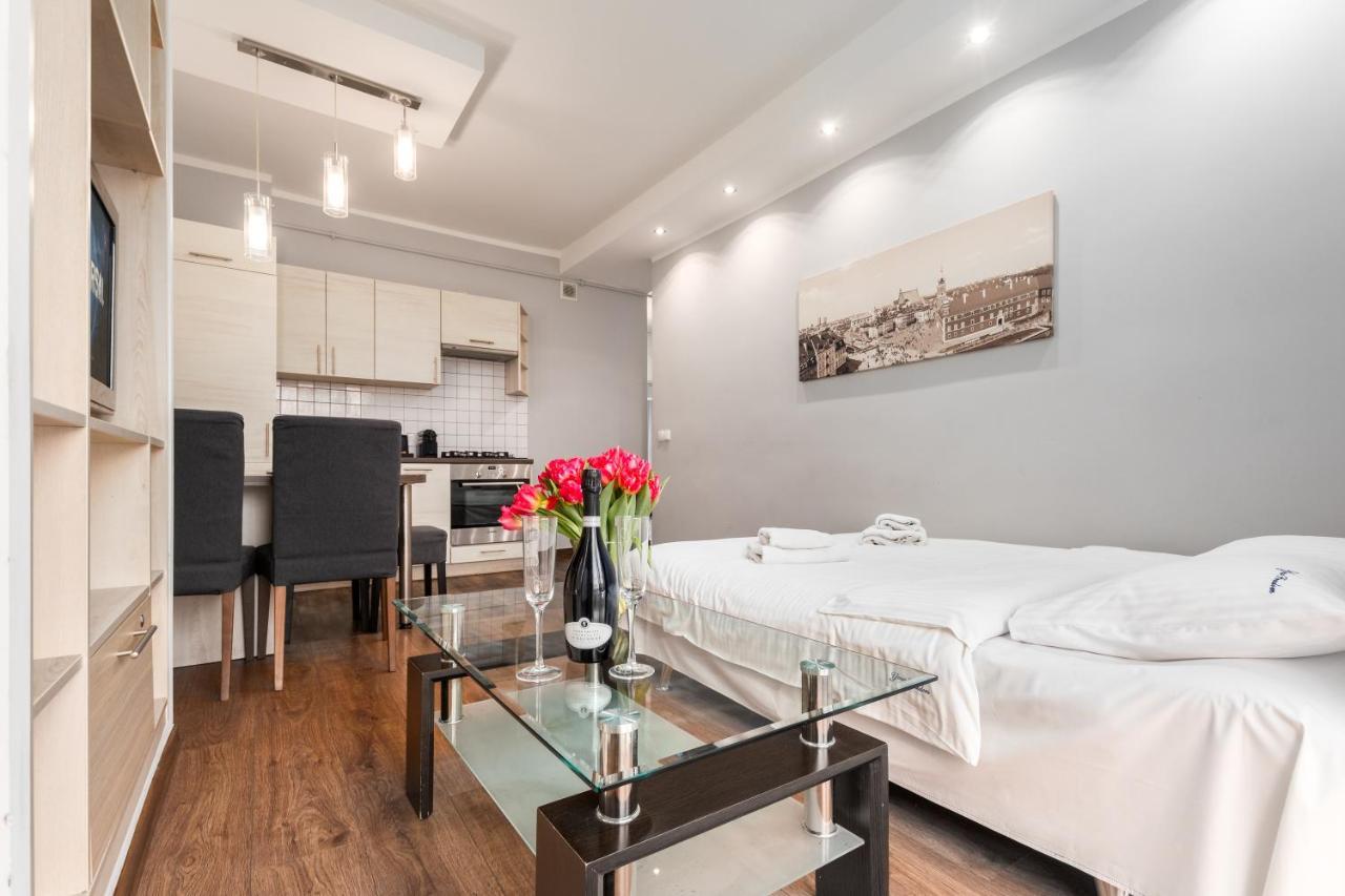 Apartament Chmielna By Your Freedom Warsawa Bagian luar foto